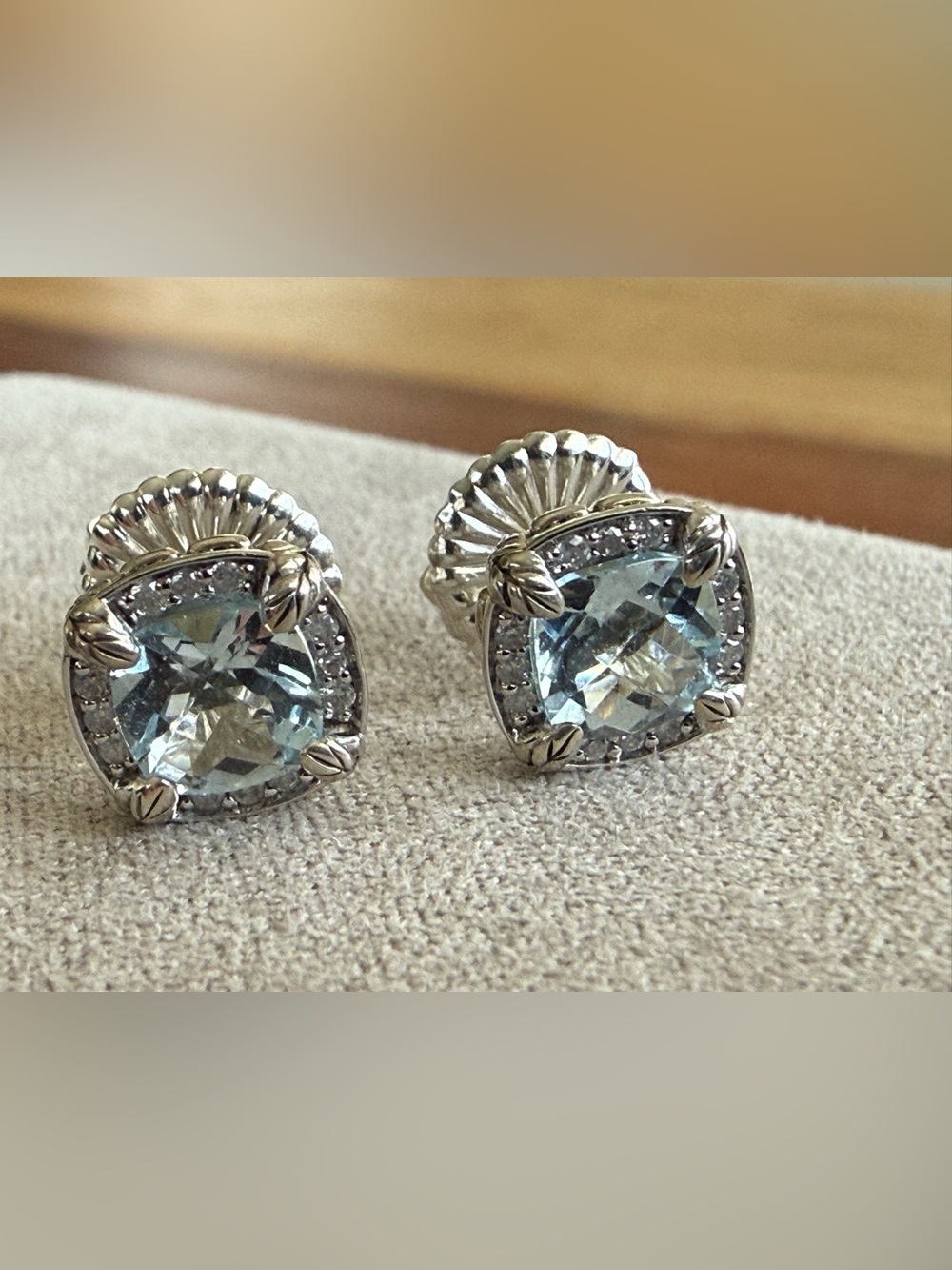 JAI by John Hardy 925 Silver Faceted Blue Topaz Diamonds Stud Earrings
